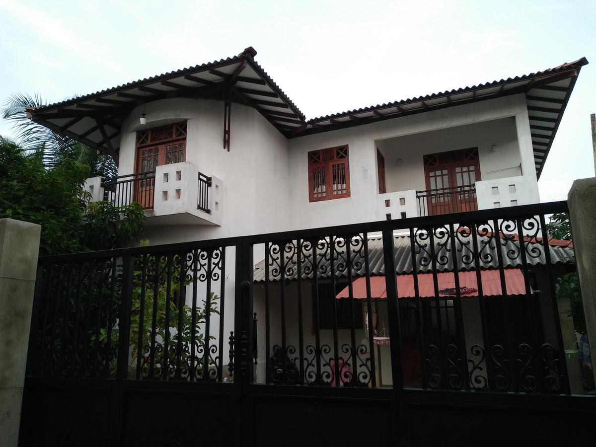 Villa Hilltop By Yehansa With Unlimited Fiber Wifi Hikkaduwa Ngoại thất bức ảnh